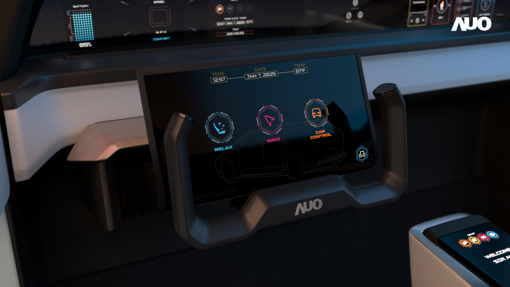 世界杯官方网站入口隐藏式智驾介面Foldable Cruise Pilot在手动驾驶模式下可以半收合呈现如里程、时速等信息；自驾模式时则可以完全展开提供车内娱乐功能